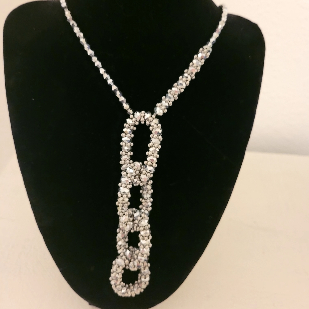 Express Silver Sparkly Fashion Necklace